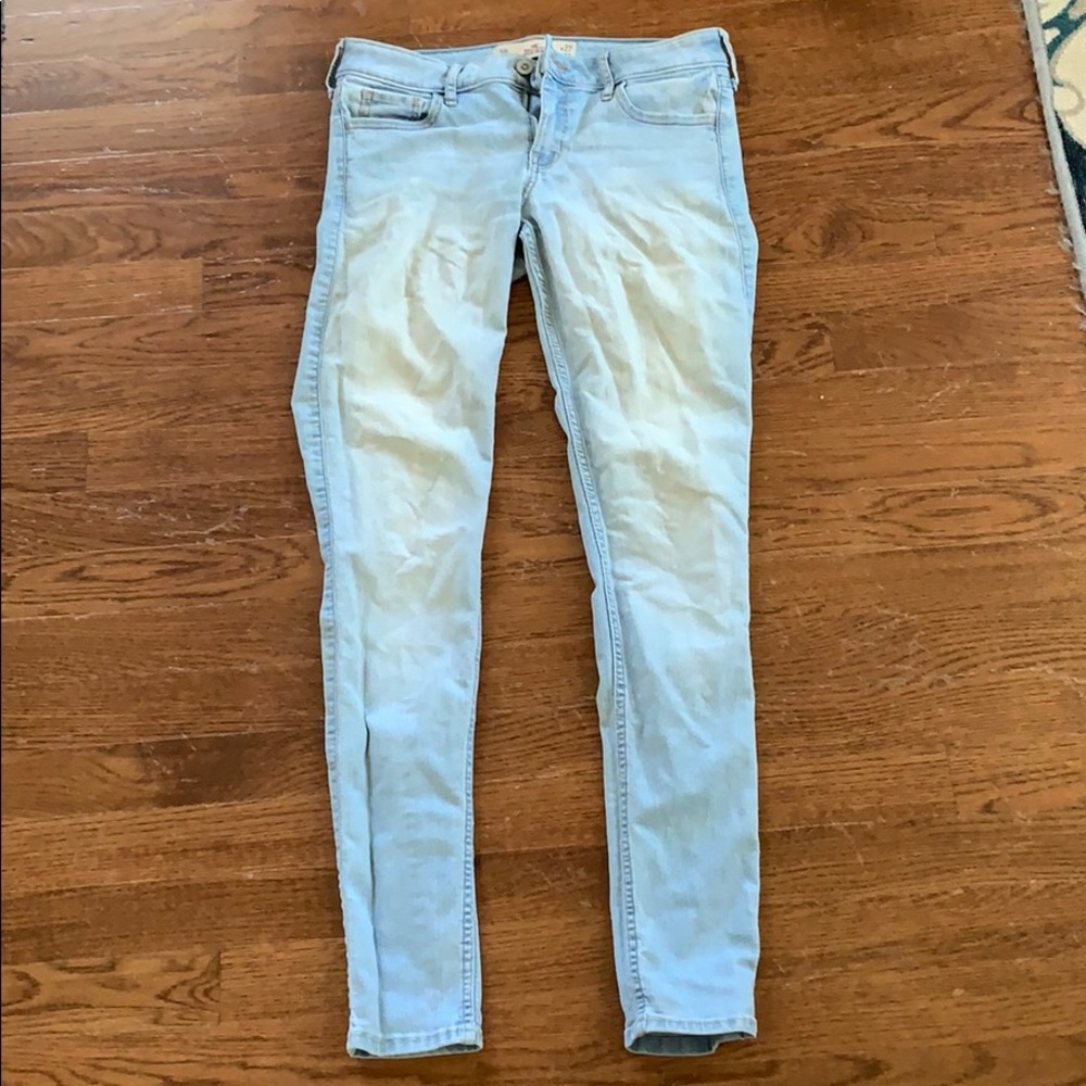 Hollister jeans